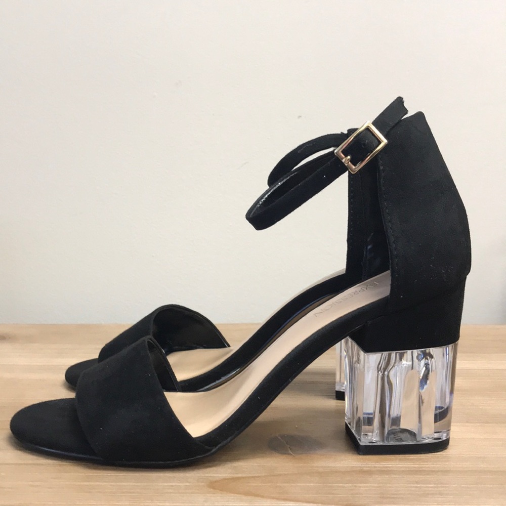 🎁 Expression Kara Sandals - Picture 3 of 5